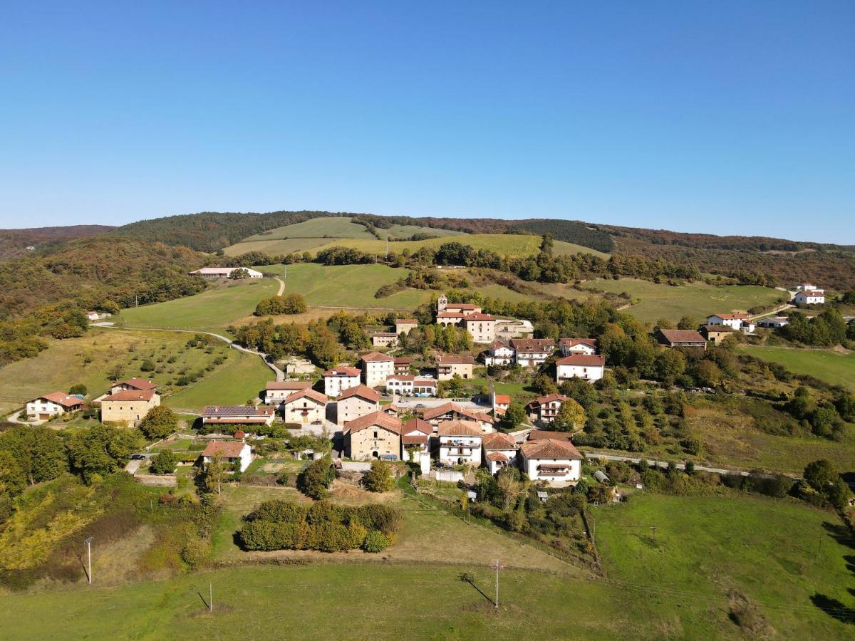 Palacio De Aralar Familias Oskotz Dış mekan fotoğraf